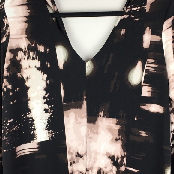 Calvin Klein Women's Size 4 Shift Dress Cowl Neck on Back Long Sleeve. - Picture 3 of 5